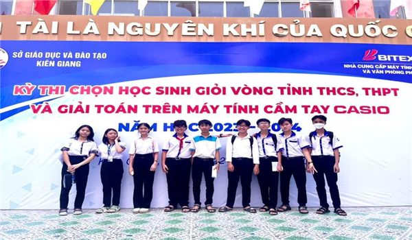 KẾT QUẢ BỒI DƯỠNG HỌC SINH GIỎI CỦA TỔ TOÁN- TIN